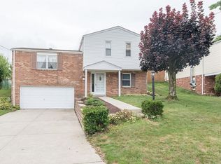 1946 Dearborn Dr, White Oak, PA 15131