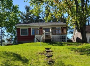 104 White Lake Dr, Brooklyn, MI