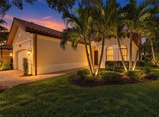 7319 Lantana Cir, Naples, FL 34119