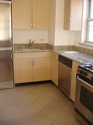 Rented by Stonehenge NYC LLC | media 42