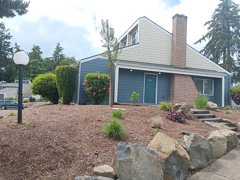 LOCKHAVEN HILL ESTATES — Photo 142