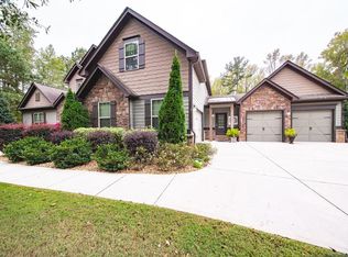 931 S Jeff Davis Dr, Fayetteville, GA 30215