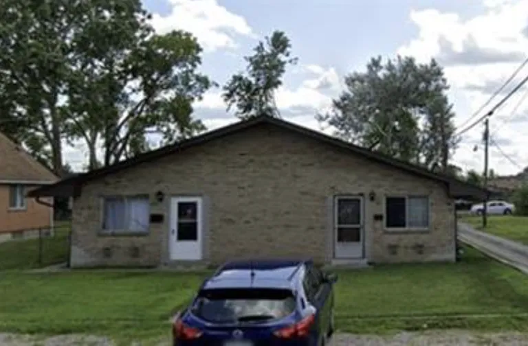 127-129 Pawpaw St — Photo 7