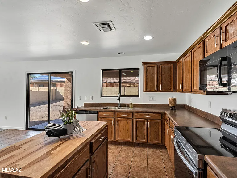4830 S Vallecano Dr — Photo 18