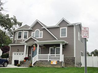 1241 Powell Ave, Merrick, NY 11566