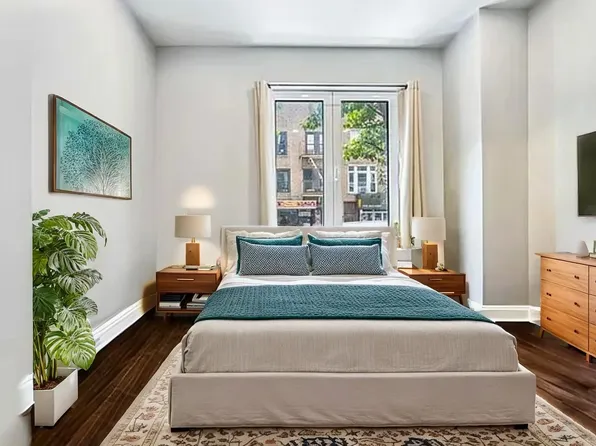 911 Nostrand Avenue image 5 of 8