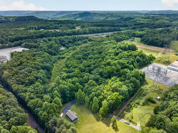 Walton Ln, Monterey, TN 38574