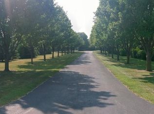 4050 Mackinaw Rd, Bay City, MI 48706