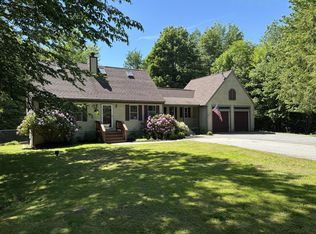 17 Curtis Road, Freeport, ME 04032