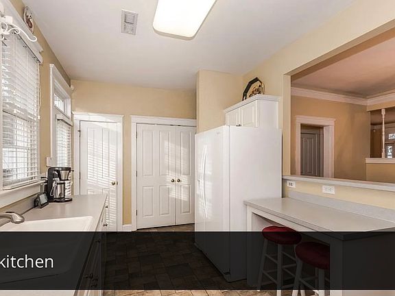 3rd image of 284 Elis Way