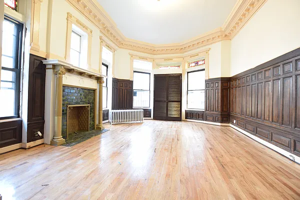 Rented by null | media 9