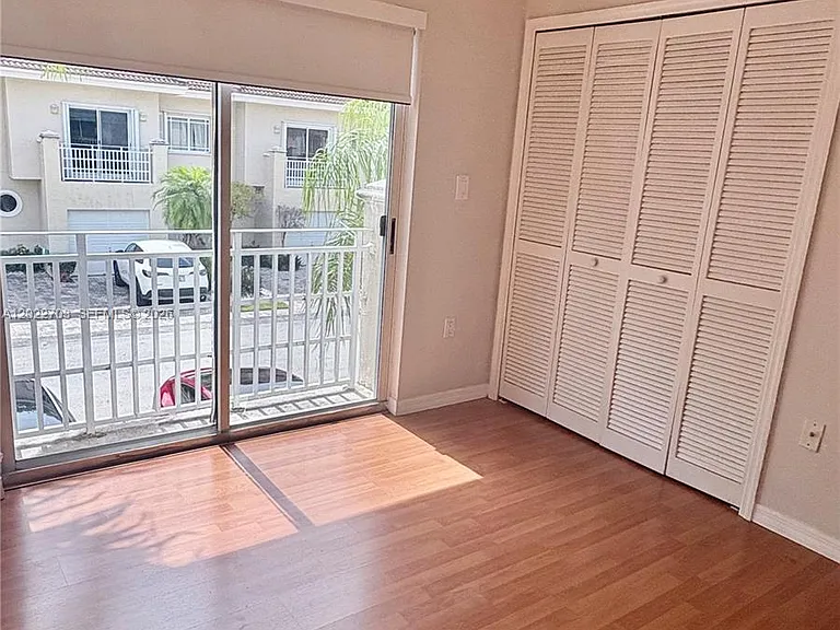 10190 SW 88th St #507 — Photo 17