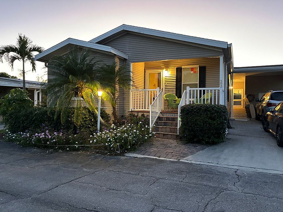 Front of house, unobstructed