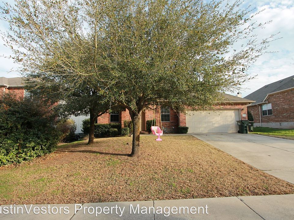 2nd image of 155 Covent Dr