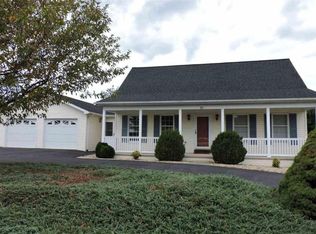 65 Confederate St, Verona, VA 24482