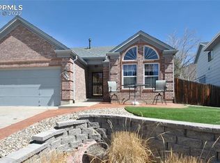 3730 Cranswood Way, Colorado Springs, CO 80918