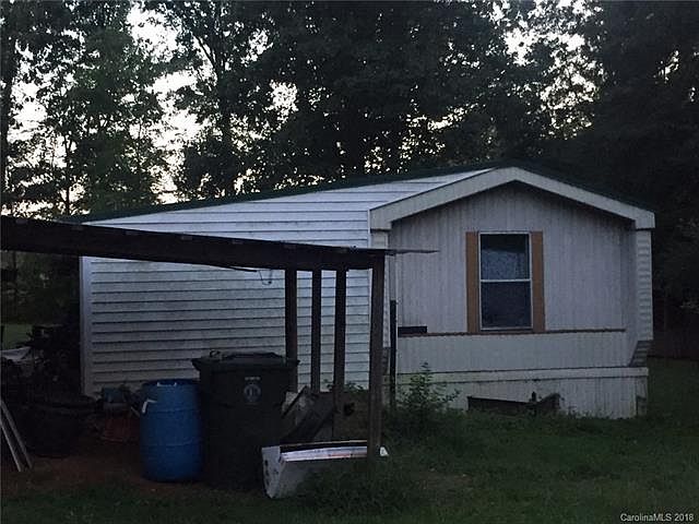 2nd image of 140 Sador St