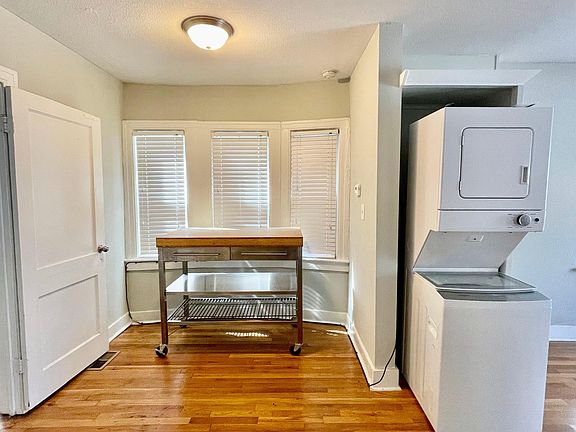 2nd image of 3713 Summit St #3715