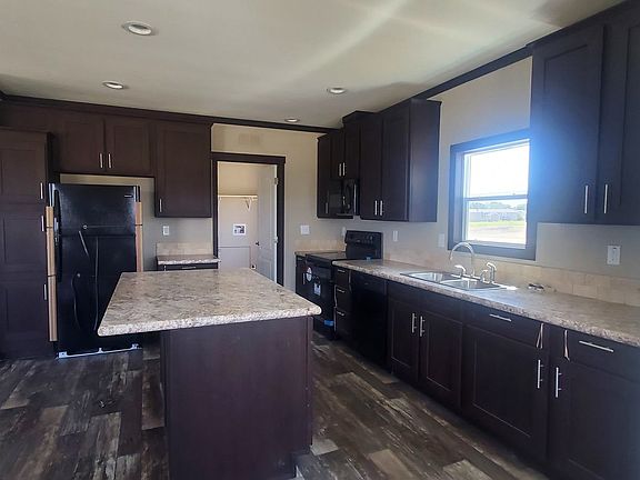 4th image of 148 Split Rail Pkwy #370