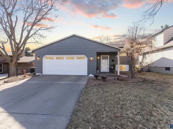 2509 S Judy Ave, Sioux Falls, SD 57103