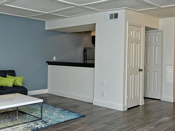4th image of 1308 McKie Dr