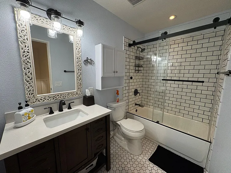 27572 Rondell St — Photo 6