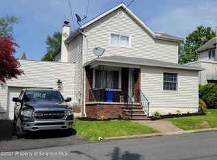20 Washington St, Moosic, PA 18507