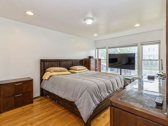 4th image of 8921 S Greenwood Ave