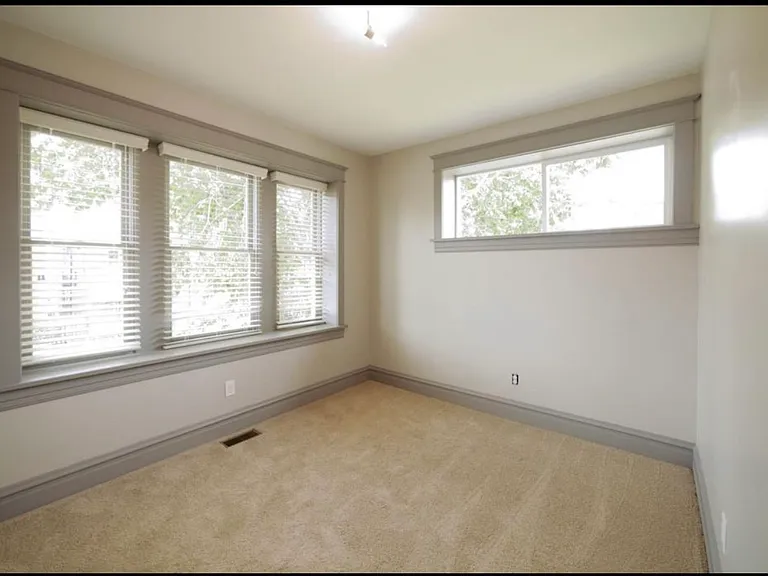 4336 McRee Ave #E — Photo 6