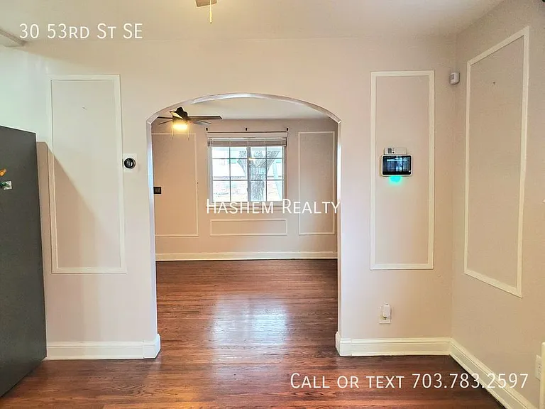 30 53rd St SE — Photo 8