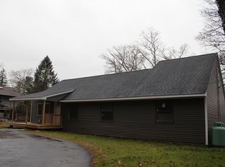 76 Cherry Valley Rd, Glocester, RI 02814