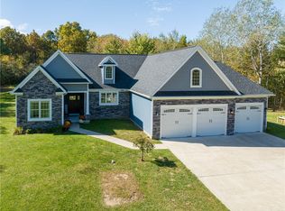 2900 Kenyon Rd, Williamson, NY 14589