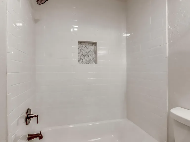 3549 Castle Glen Dr #118 — Photo 31