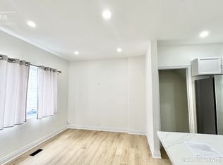 126 Evans St, Hamilton, ON L8L1W7