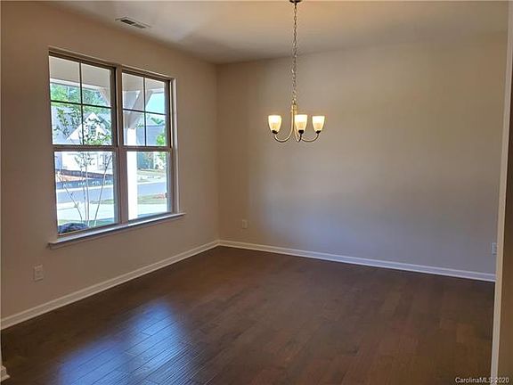 5th image of 566 Rustlewood Way #10