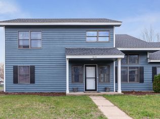 614 17th St, Hudson, WI 54016