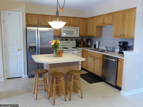 2nd image of 309 Broad Meadow Dr