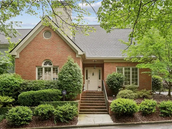 29 Paces West Dr NW, Atlanta, GA 30327
