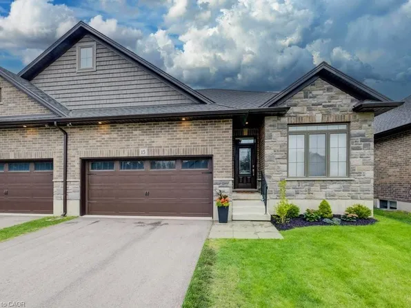 15 Matheson Cres, Innerkip, ON N0J 1M0