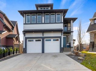 226 N Mahogany Bay SE, Calgary, AB T3M 0Y1