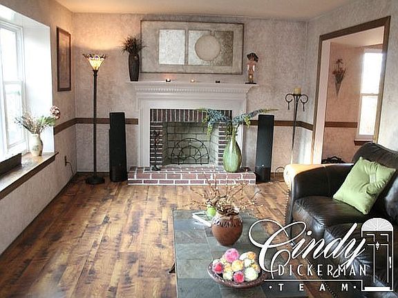 Living Rm w/ Fireplace - More photos at CindyDickerman.com