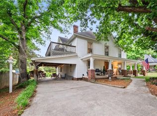 216 W 2nd St, Denton, NC 27239