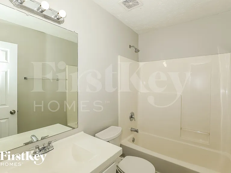 11035 Shannon Cir — Photo 17