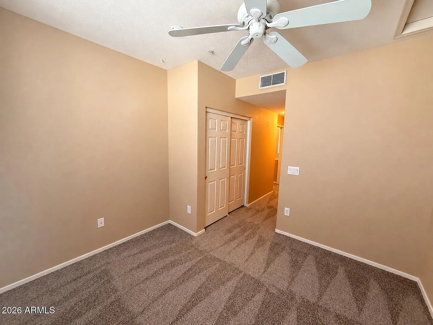 2 bed, 2.5 bath, 1440 sqft, $1,650 — Photo 2