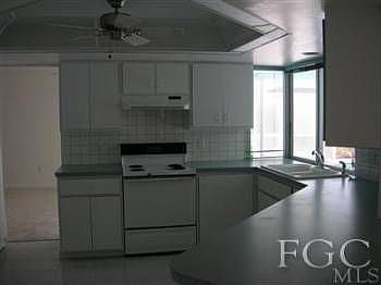 4th image of 4816 SW 3rd Ave