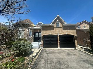 1886 Pine Grove Ave, Pickering, ON L1V7C6