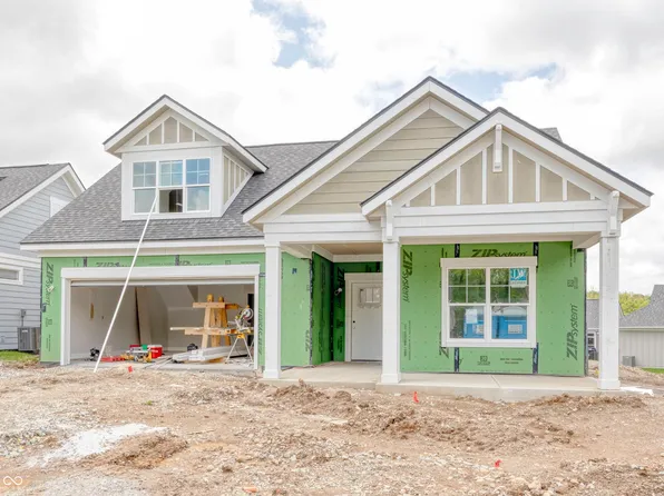 16695 Sunland Farm Dr, Fishers, IN 46040