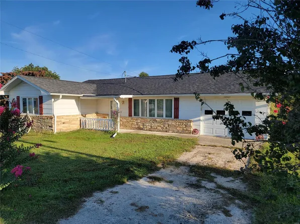 10663 Plato Dr, Plato, MO 65552