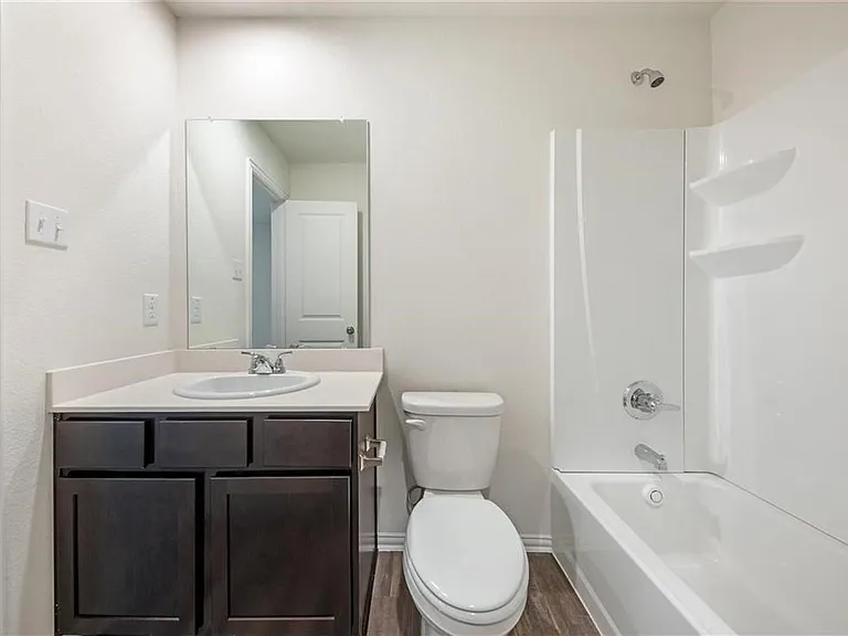 1005 Dawson St — Photo 18