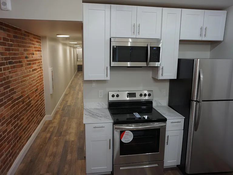 1520 Hollins St #3 — Photo 50